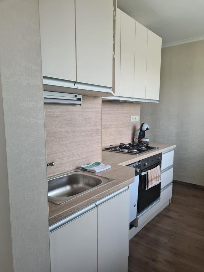 Apartman Valentin Apartment Komárno Екстериор снимка
